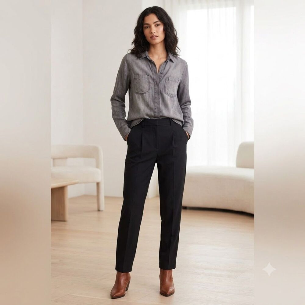 Cloth & Stone Anthropologie Grey Chambray Button Front Shirt Small